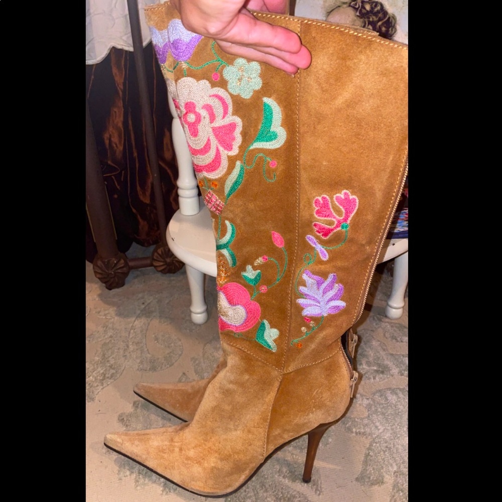 True/real Italian boots!!!!✨✨ made and from Italy!